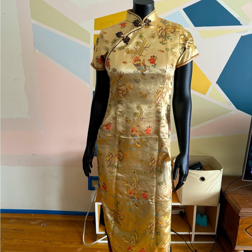 Vintage Jin Hon Qipoa dress
